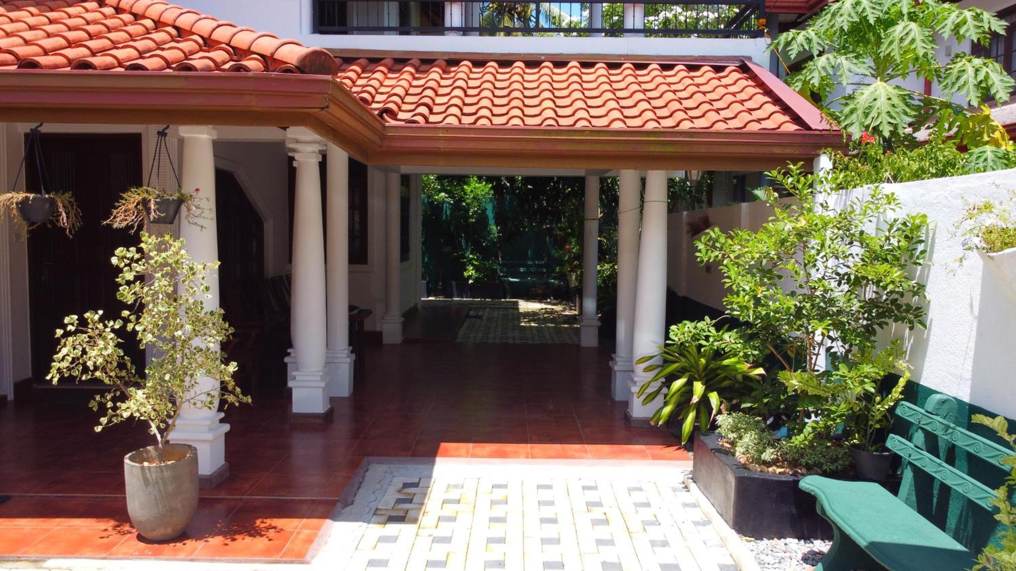 Hotel The Hidden Gem Polhena Matara Exterior foto